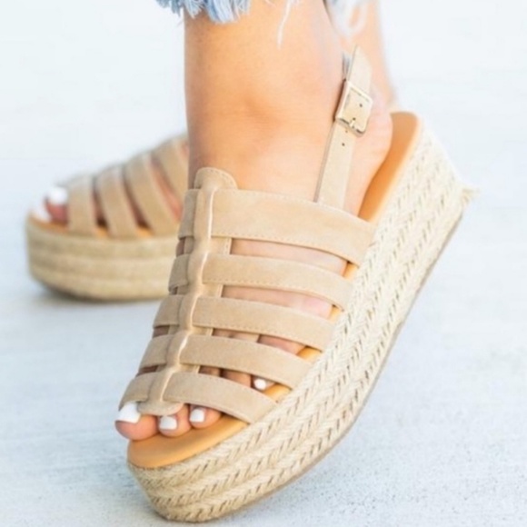 Gladiator Platform Espadrille Sandals - Picture 2 of 2